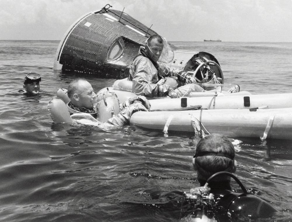Space History Photo: Conrad and Cooper Practice Survival Training